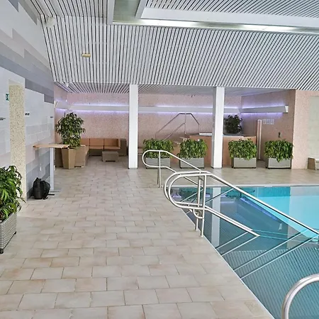 ホテル Wellness Orlik *