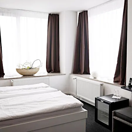 ホテル Wellness Orlik Kozarovice